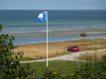 VED STRANDEN - LYSTRUP STRAND, Blaa Flag 2009.jpg